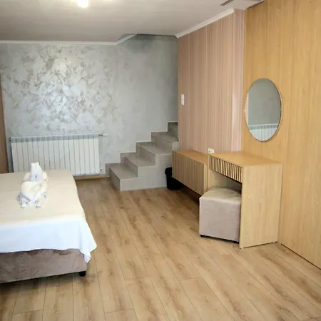 Nara בית נופש Pchelin